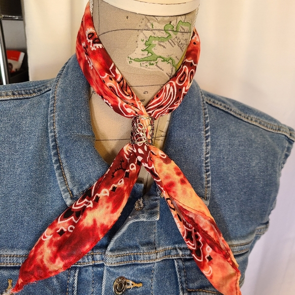 Hand-Crafted Bleached Out Tie-Dyed Cotton Bandanas - 1 Green, 1 Orange, 1 Ring - Picture 4 of 5